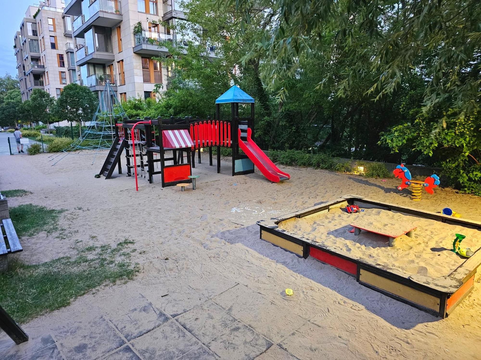 10 Min Do Lotniska, 2 Syp, Ekspres Do Kawy, Kosmetyki Ada, By Visitwarsaw Apartments Dış mekan fotoğraf